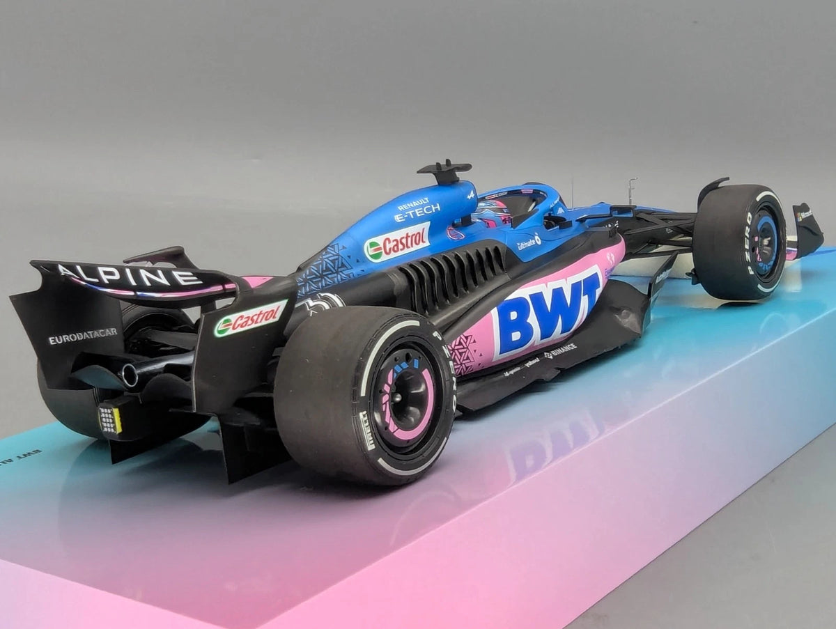 Modellautos 1:18 Minichamps BWT Alpine F1 Miami GP 2023 #31 Esteban Ocon mit OVP