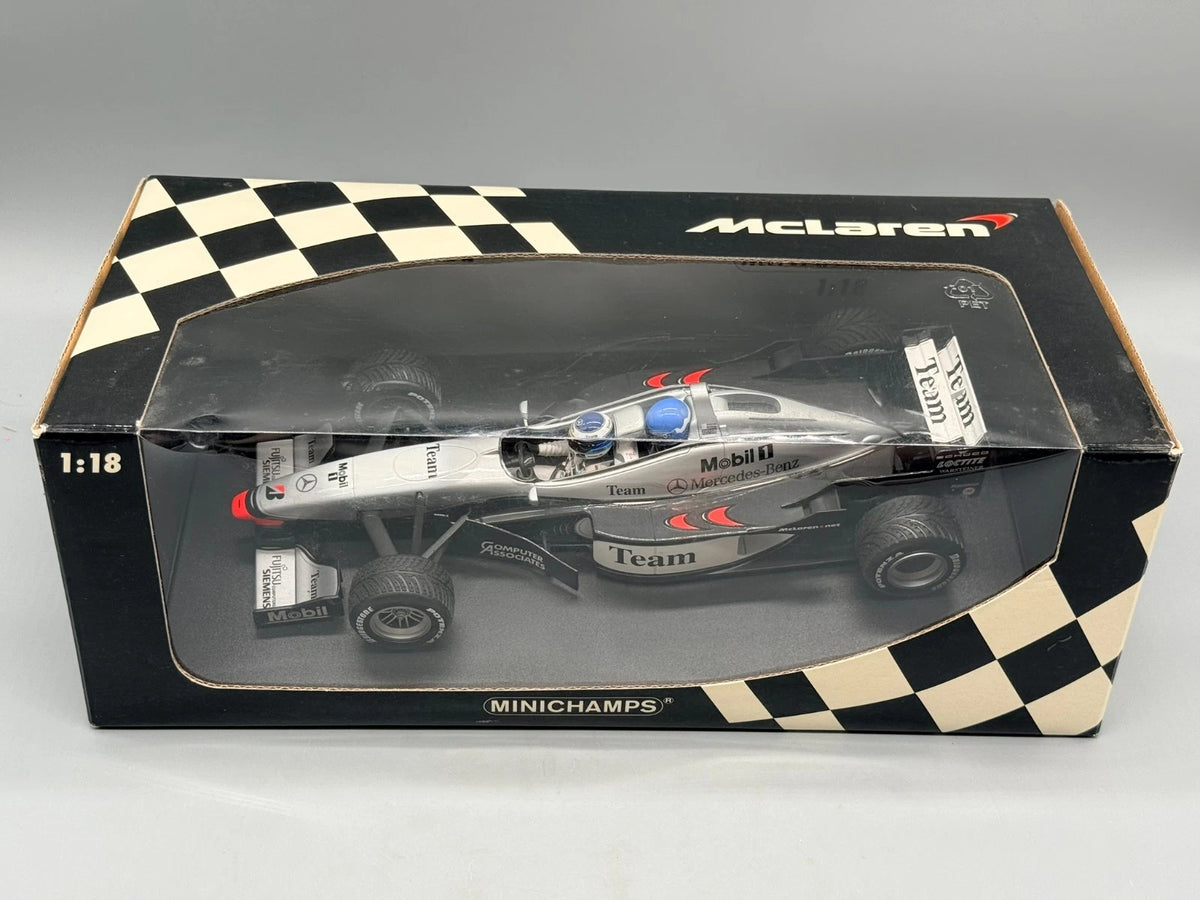 Modellautos 1:18 Minichamps McLaren Mercedes MP-498T Lapland 2000 + OVP