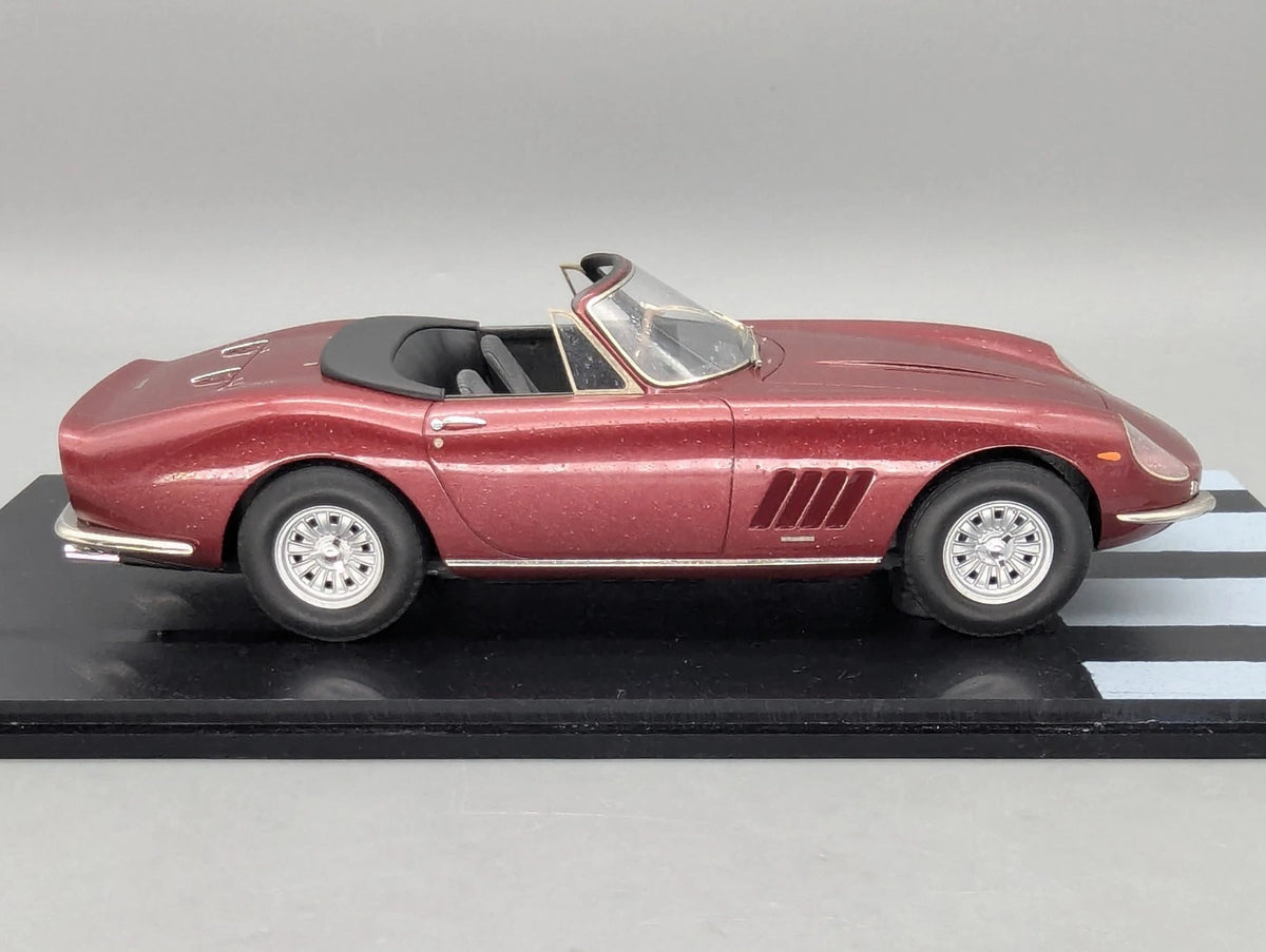 Modellautos 1:18 BBR Ferrari 275 GTS/4 Spider NART 1967 Rain Version 02/02 OVP