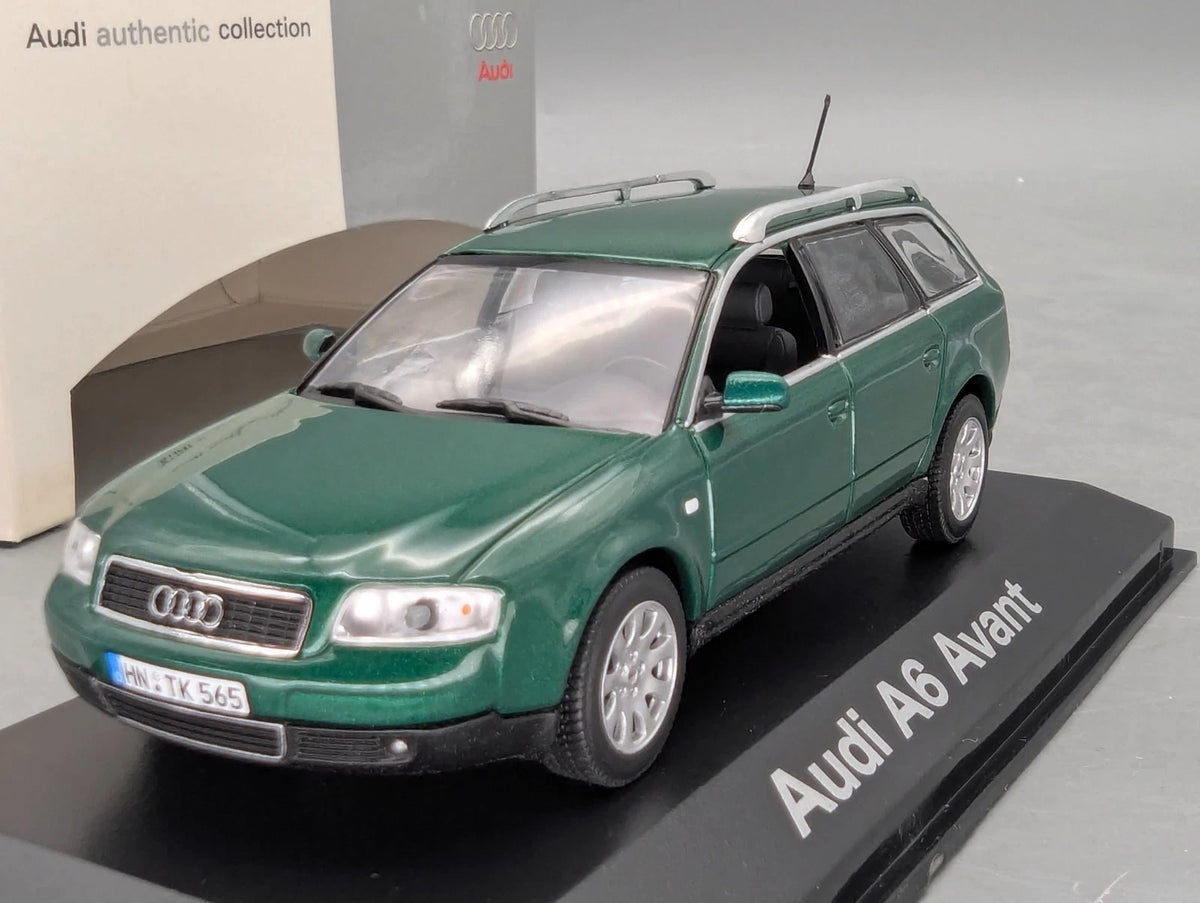 Modellautos 1:43 Minichamps Audi A6 Avant Grün Metallic mit Dealer OVP