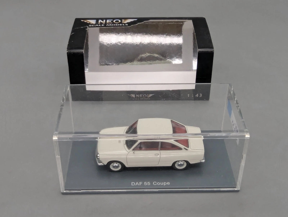 Modellautos 1:43 Neo Scale Models 43730 DAF 55 Coupe Weiß mit OVP