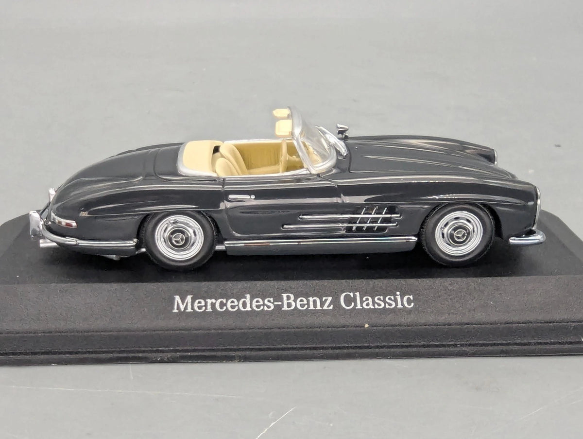 Modellautos 1:43 Minichamps Mercedes Benz 300 SL Graphitgrau Roadster Dealer OVP