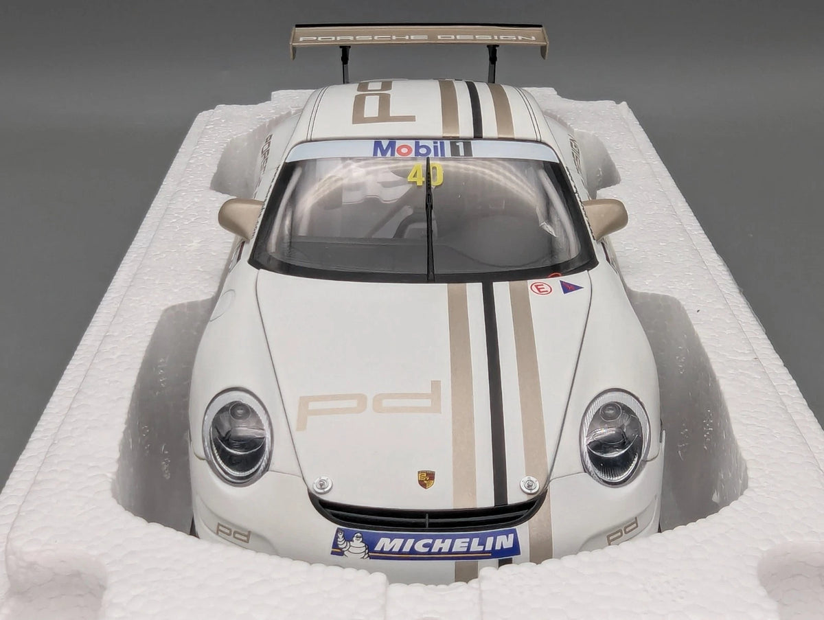 Modellautos 1:18 AUTOart Porsche 911 GT3 Cup #40 VIP Car mit WAP Dealer OVP