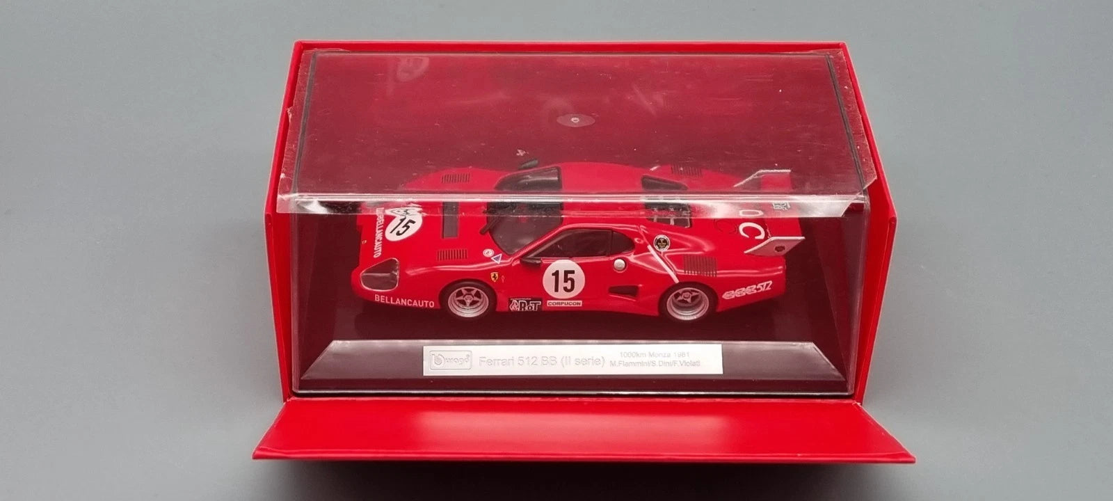 Modellautos 1:43 Bburago Racing Ferrari 512 BB 1000km Monza 1981 #15 OVP
