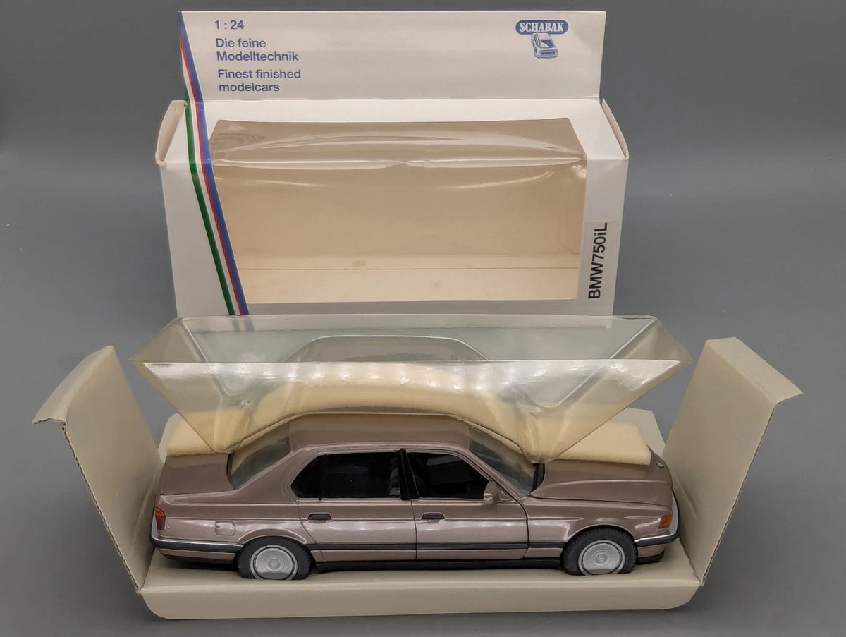 Modellautos 1:24 Schabak 1620 BMW 750iL Hellbraun Metallic mit OVP