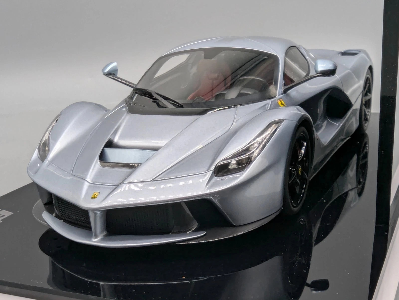 Modellautos 1:18 BBR Ferrari LaFerrari 2013 Silver Alloy Lt 03/10 OVP