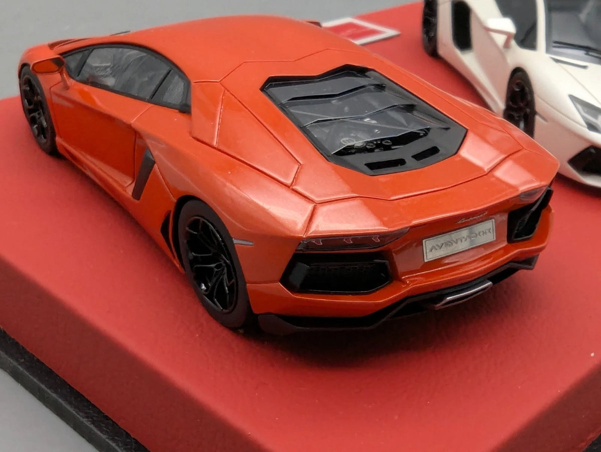 Eidolon Make Up 1:43 Lamborghini Aventador LP700-4 Rot und Weiß 2tlg Set OVP