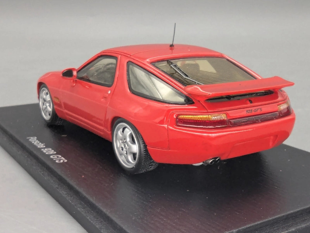 Modellautos 1:43 Spark PD04311016 Porsche 928 GTS Rot mit OVP