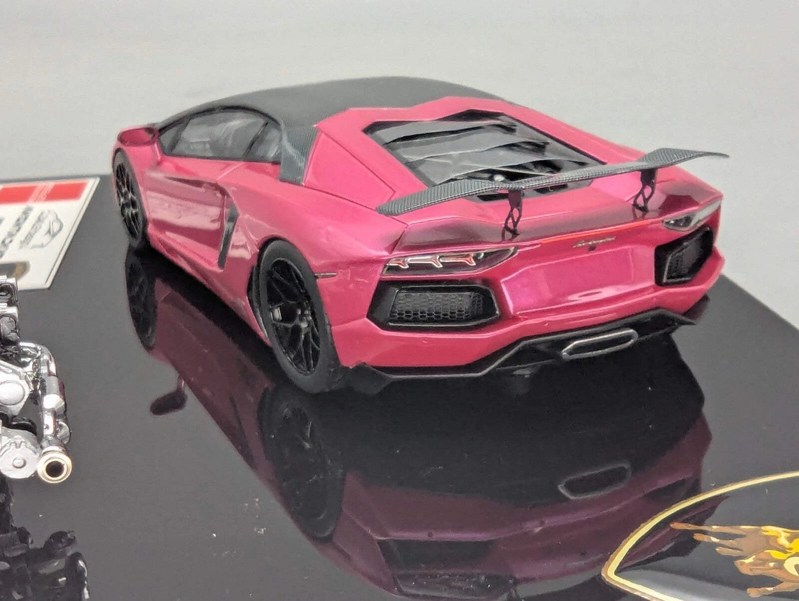 Eidolon Make Up 1:43 Lamborghini Aventador LP760-2 Engine Set Oakley 20 Pcs. OVP