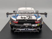 Modellautos 1:18 Spark 18SP129 Porsche 911 GT3 R WINNER 1000km 2021 #22 mit OVP