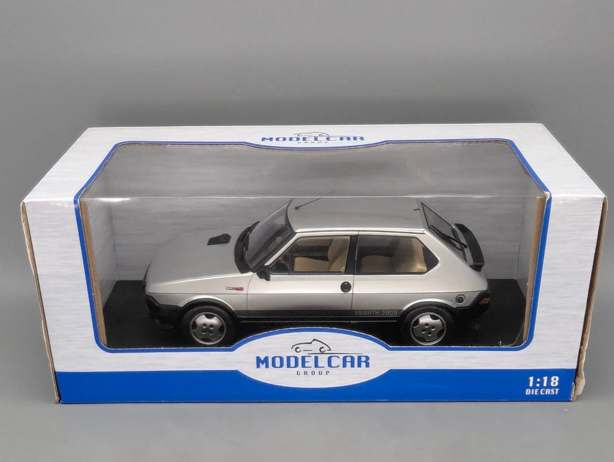 Modellautos 1:18 MCG Modelcar Group Fiat Ritmo TC 125 Abarth 2000 Silber mit OVP