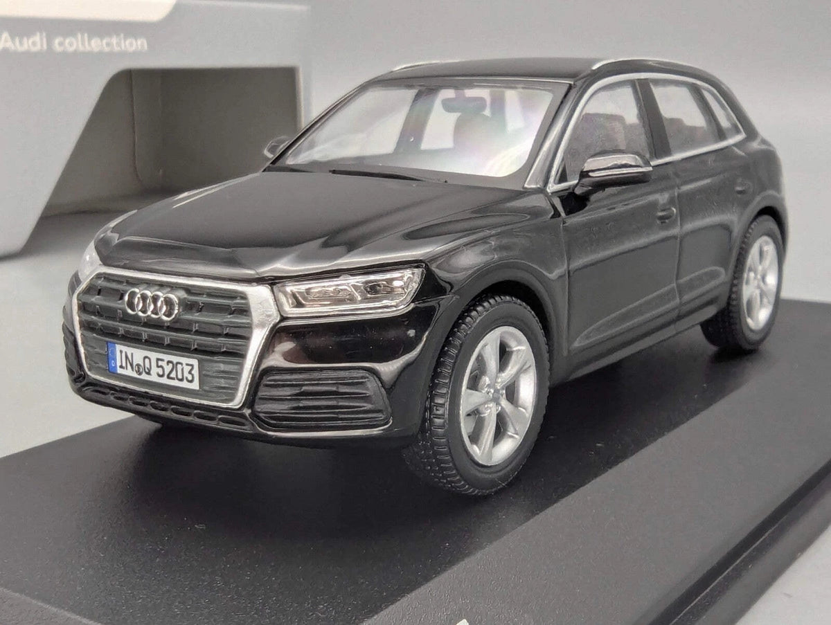 Modellautos 1:43 iScale Audi Q5 Mythosschwarz Schwarz Myth Black mit Dealer OVP