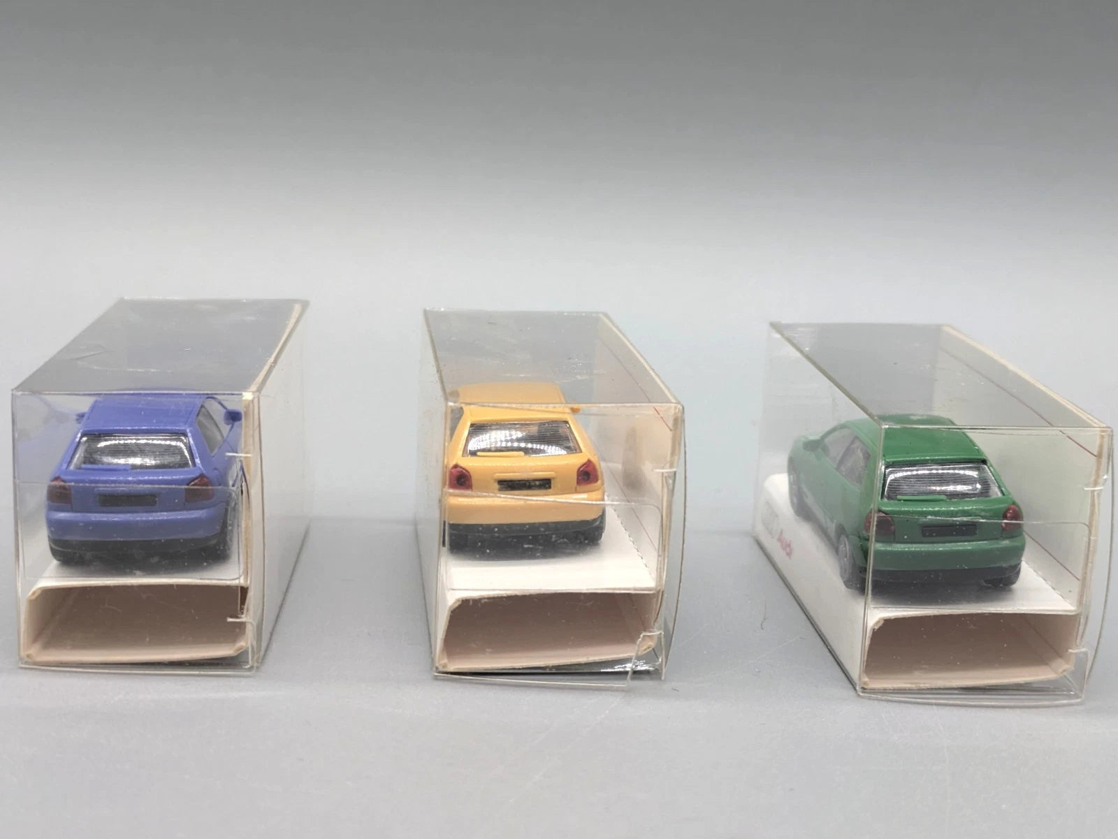 Modellautos 1:87 Rietze Audi A3 Attraction / Ambition / Ambiente mit OVP