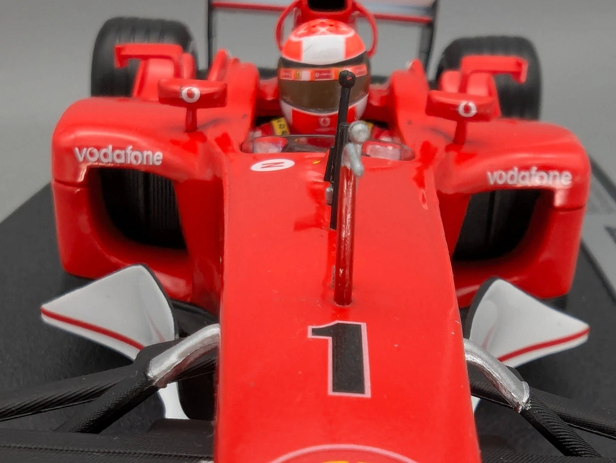 Modellautos 1:18 Hot Wheels Racing 54626 Ferrari F2002 #1 M. Schumacher OVP