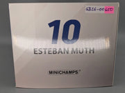 Modellautos 1:18 Minichamps BMW M4 GT3 DTM 2022 Walkenhorst #10 E. Muth mit OVP