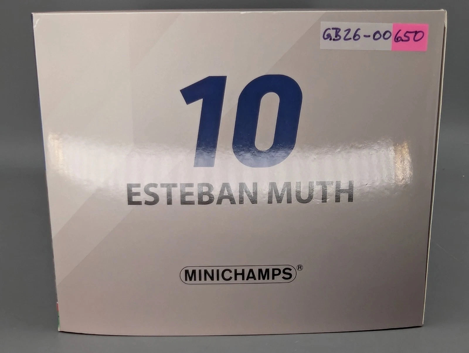 Modellautos 1:18 Minichamps BMW M4 GT3 DTM 2022 Walkenhorst #10 E. Muth mit OVP