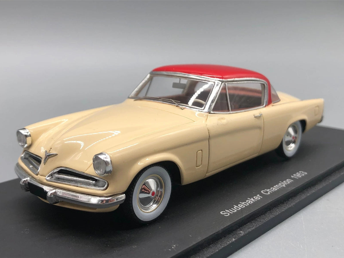 Modellautos 1:43 Spark Studebaker Champion 1953 mit OVP