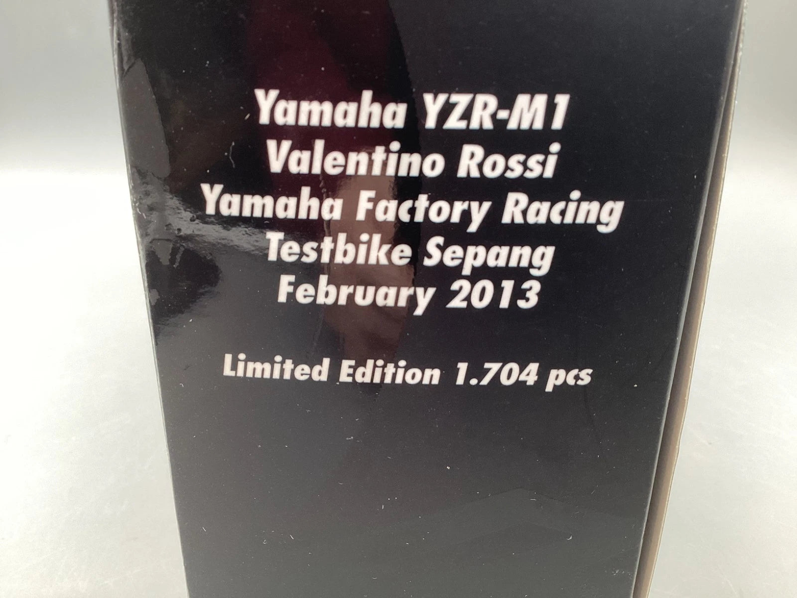 Motorrad Modell 1:12 Minichamps Yamaha YZR-MI V. Rossi Testbike Sepang 2013  OVP