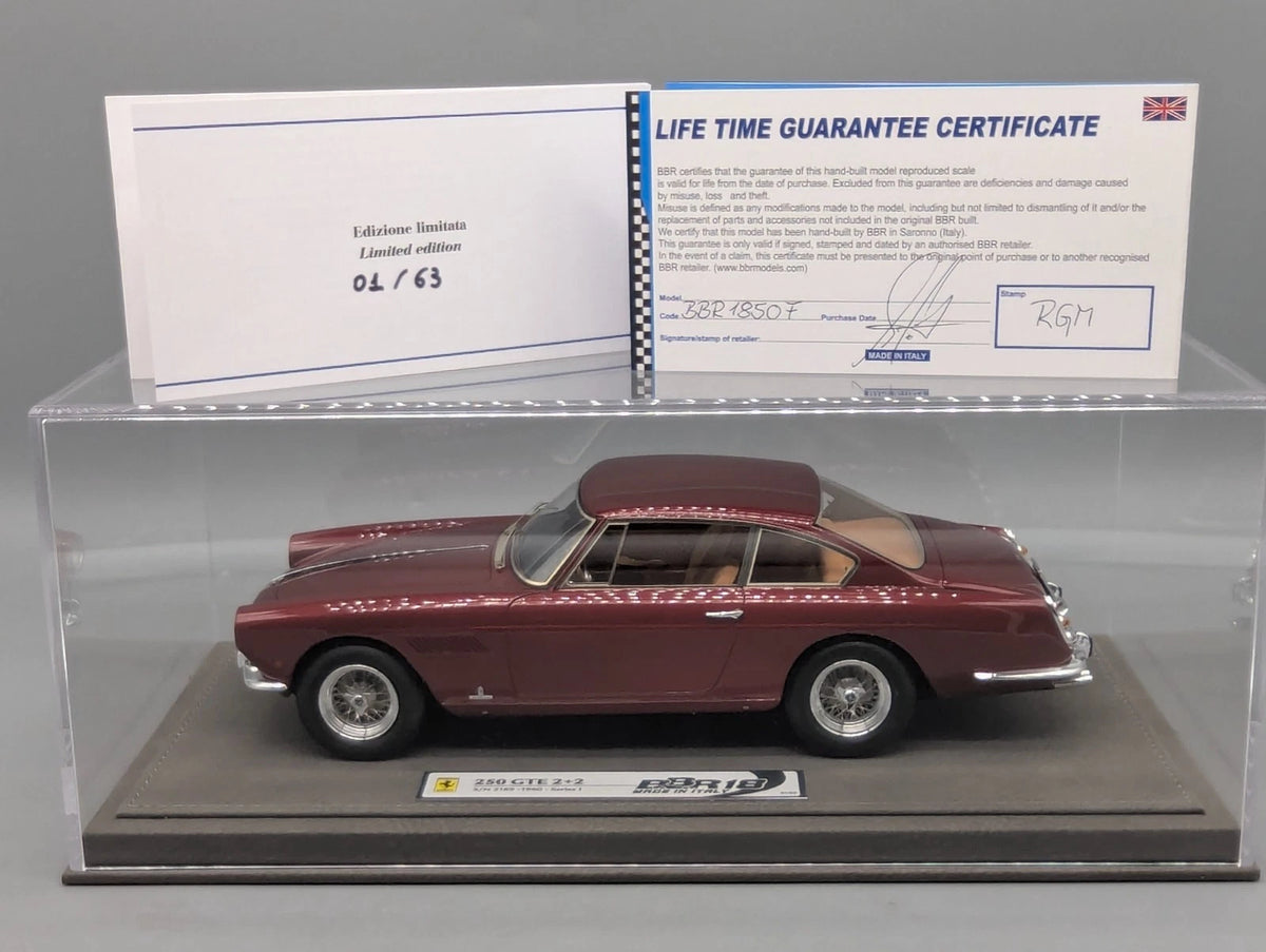 Modellautos 1:18 BBR Ferrari 250 GTE 2+2 1960 Ltd 01/63 Lederplatte Vitrine OVP