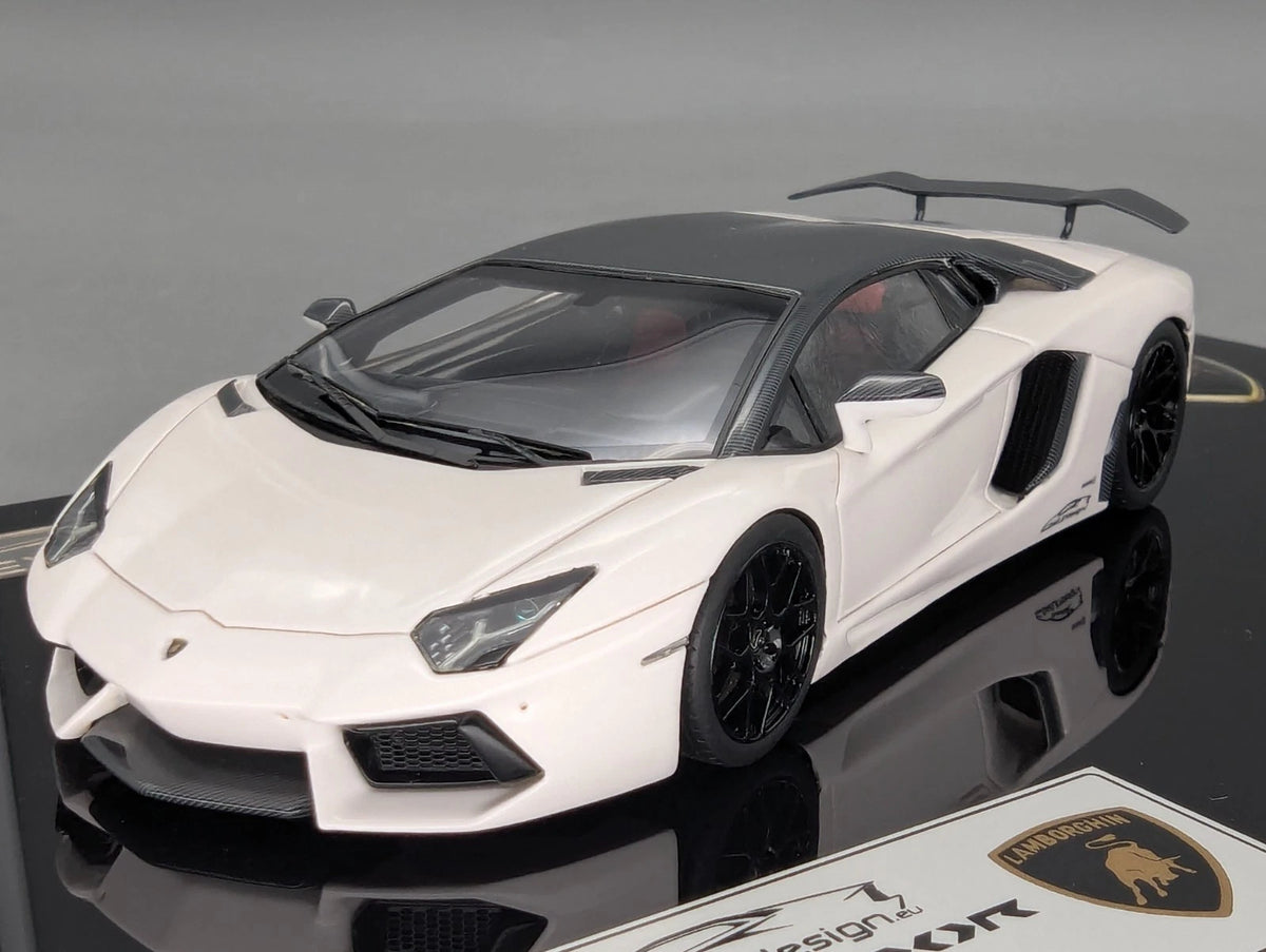 Eidolon Make Up 1:43 Lamborghini Aventador LP760-2 Engine Set Oakley Weiß OVP
