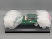 Modellautos 1:18 Bburago Jaguar E 1961 Metallic Grün mit Vitrine