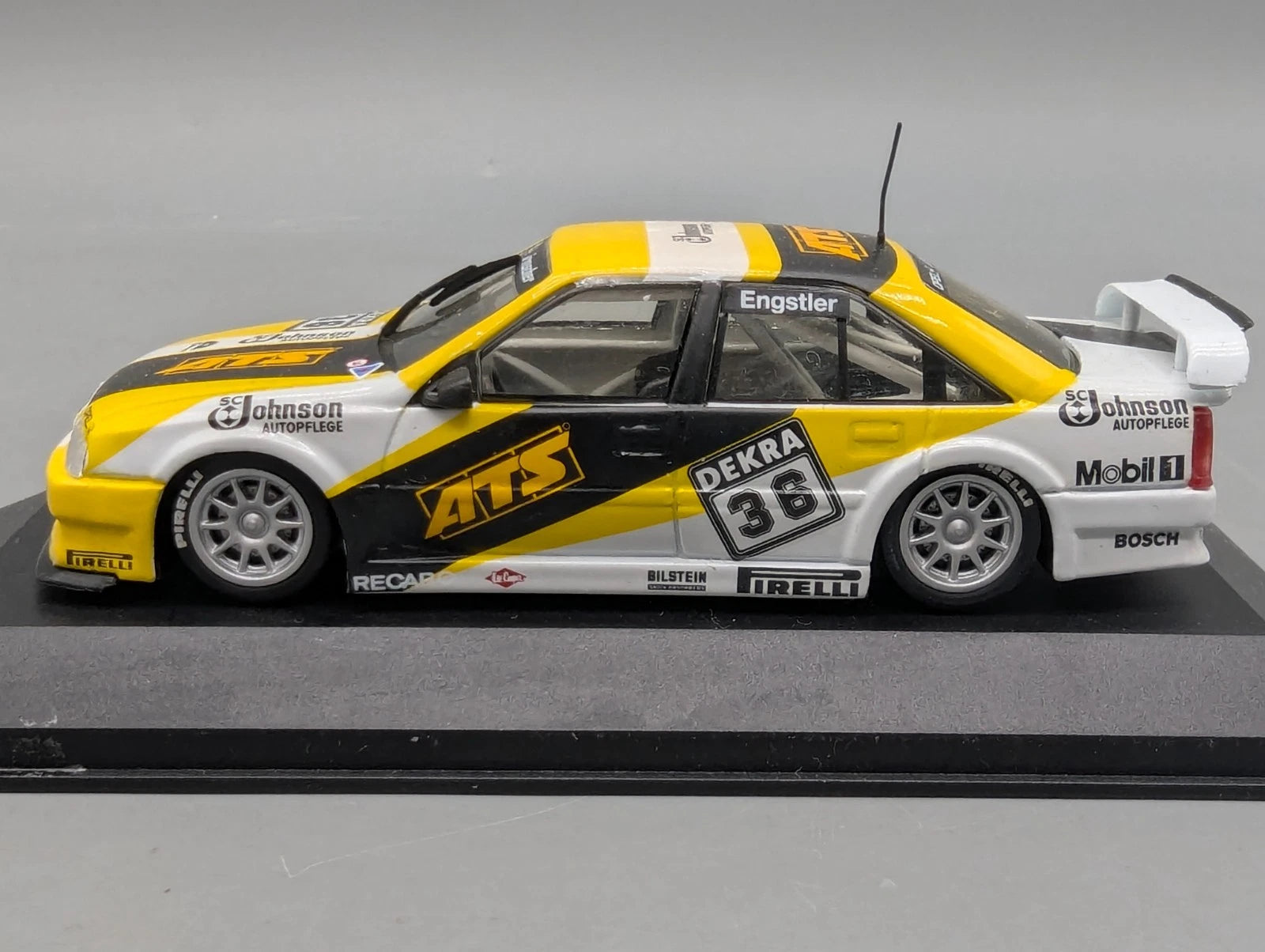 Modellautos 1:43 Minichamps Opel Omega 3000 Evo #36 Engstler mit OVP
