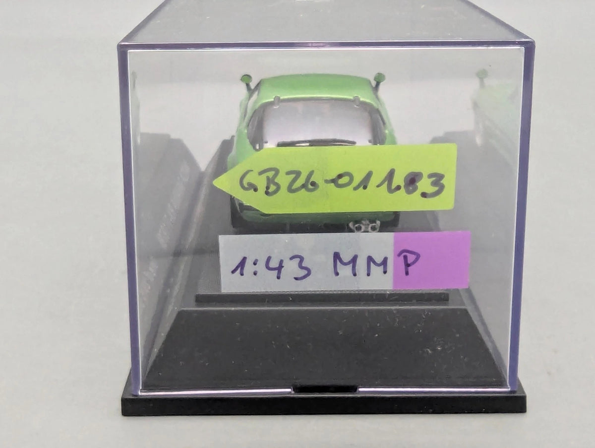 Modellautos 1:43 MMP Mazda Savanna RX-7 1978 Grün Metallic mit Vitrine
