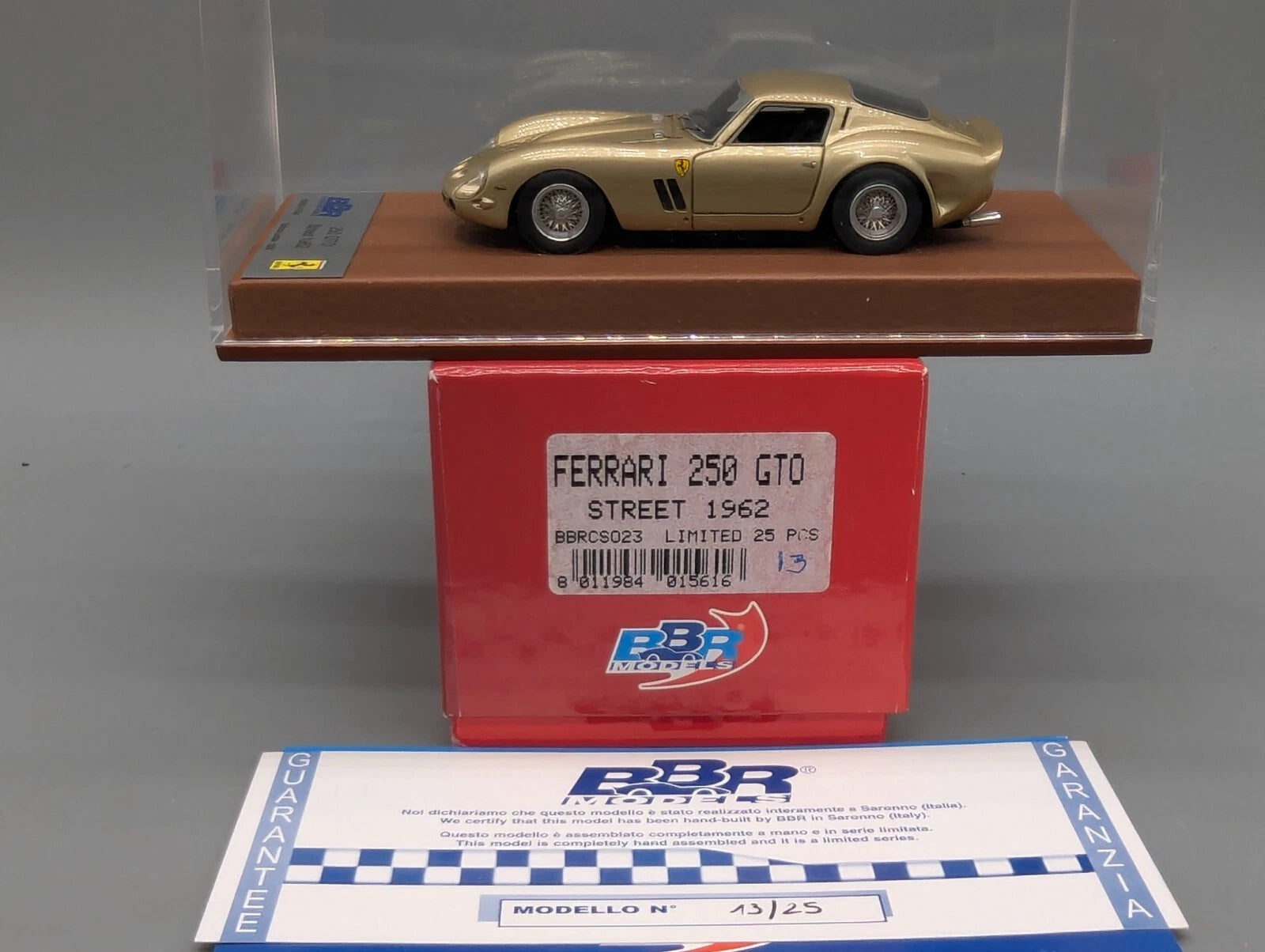 Modellautos 1:43 BBR CALSITO Ferrari 250 GTO Street 1962 Gold 13/25 OVP