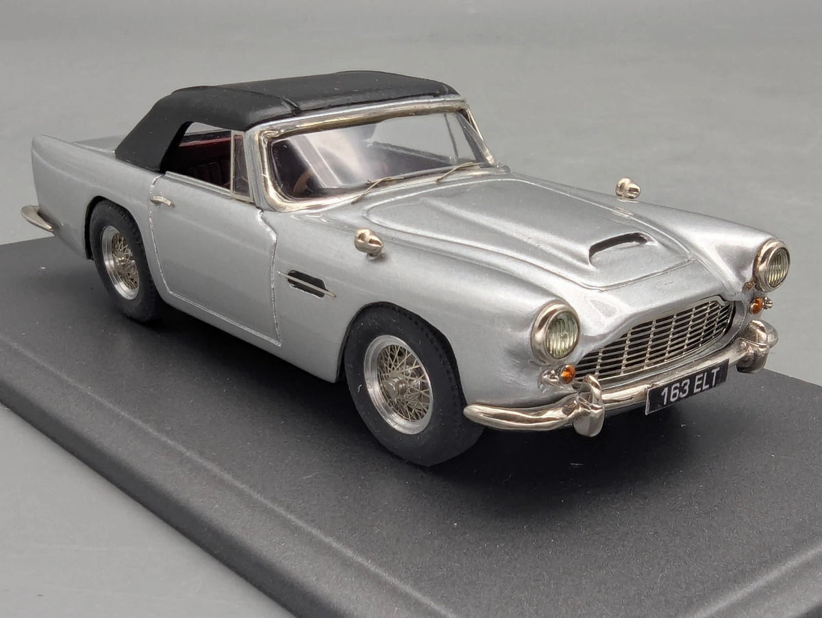 Modellautos 1:43 SMTS CL27 Aston Martin DB4 Convertible Silver Built Kit mit OVP