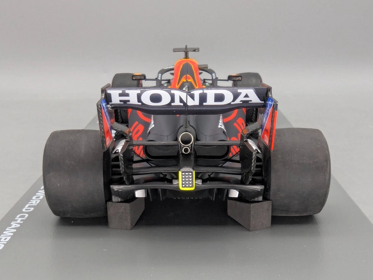 Modellautos 1:18 Spark Honda Red Bull RB16B WINNER Abu D 2021 #33 Verstappen OVP