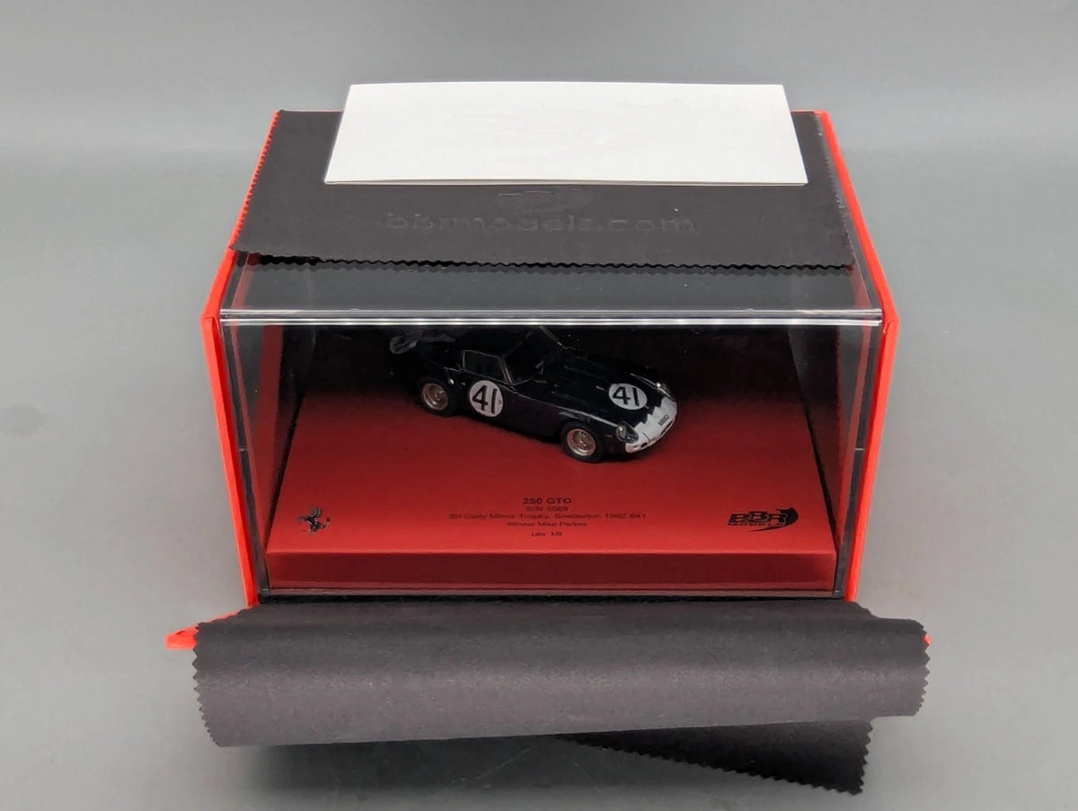 Modellautos 1:43 BBR Ferrari 250 GTO WINNER 3h 1962 Ltd 01/05 #41 Parkes mit OVP