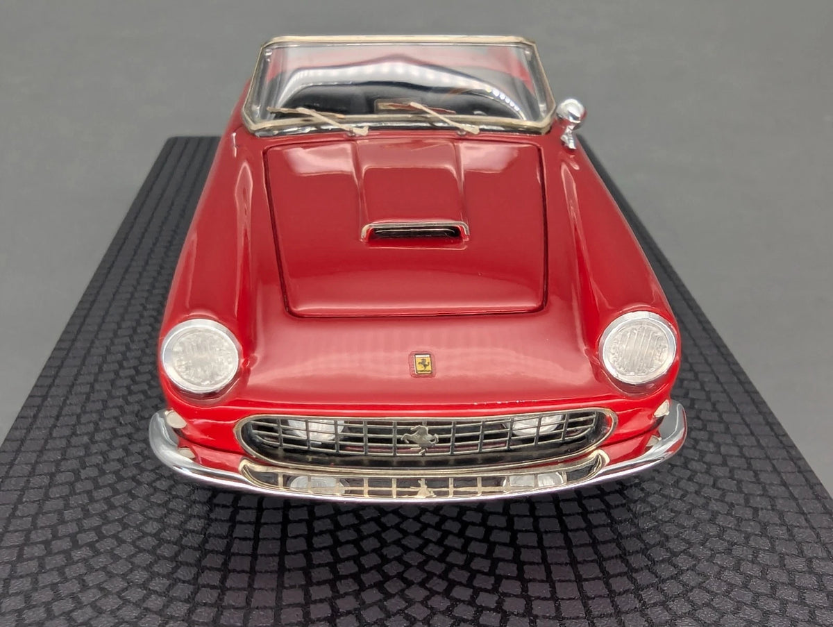 Modellautos 1:43 BBR Ferrari 250 GT Pininfarina Serie 1 Cabrio Ltd 001/104 OVP