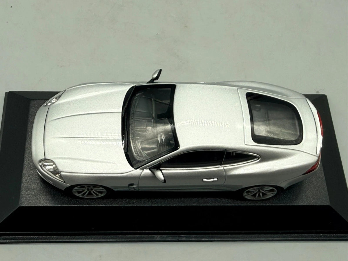 Modellautos 1:43 Minichamps Jaguar XK Coupe mit OVP