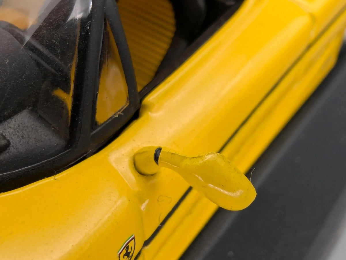 Modellautos 1:43 Minichamps Ferrari F50 1995 Yellow mit OVP
