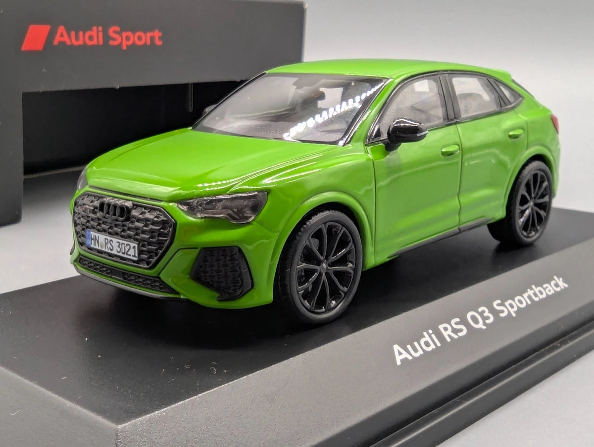 Modellautos 1:43 Minichamps Audi RS Q3 Sportback Kyalami-Grün mit Dealer OVP