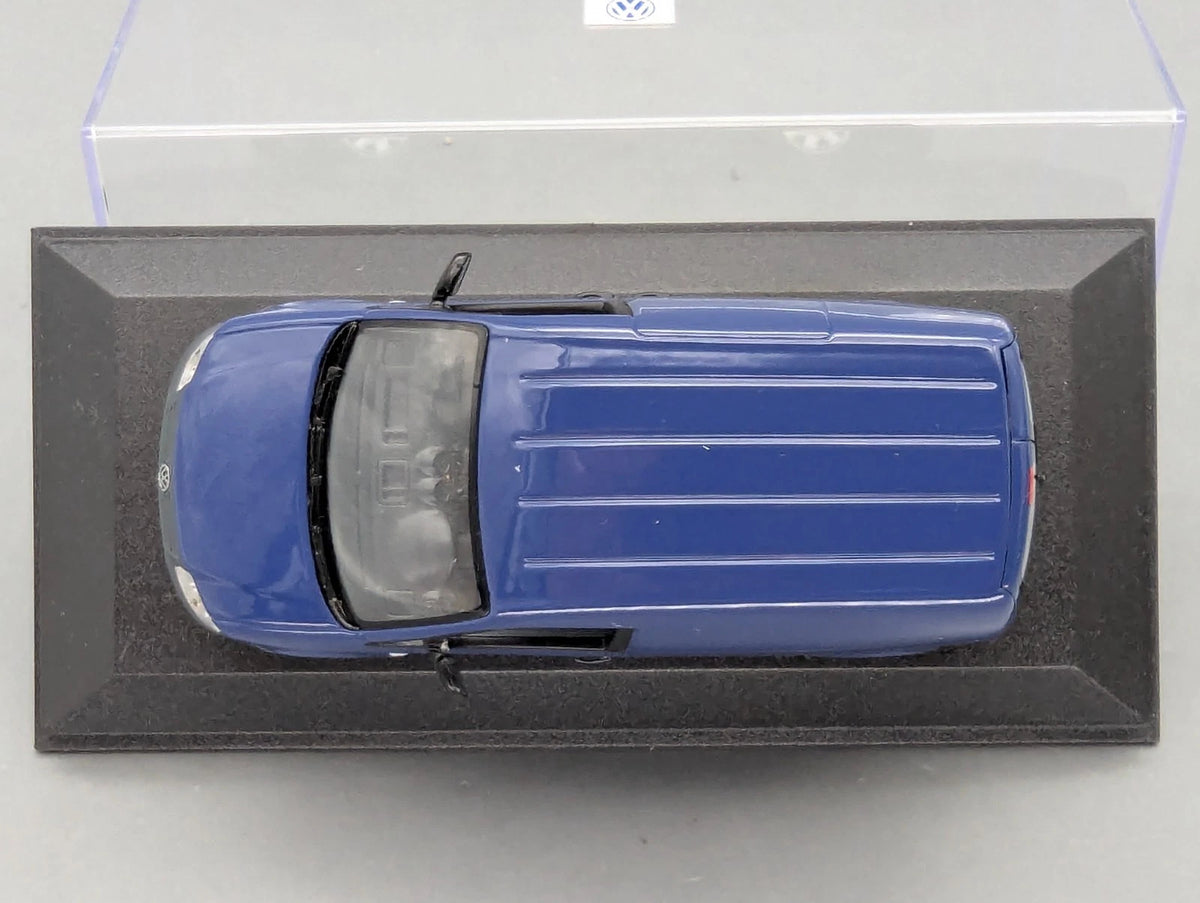 Modellautos 1:43 Minichamps Volkswagen VW Caddy Dunkelblau mit Dealer OVP