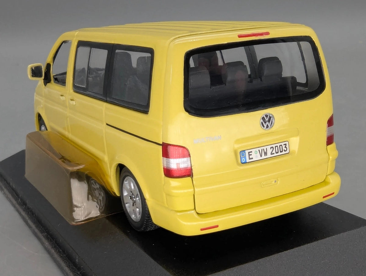 Modellautos 1:43 Minichamps VW T5 Multivan Gelb 2003 mit Dealer OVP