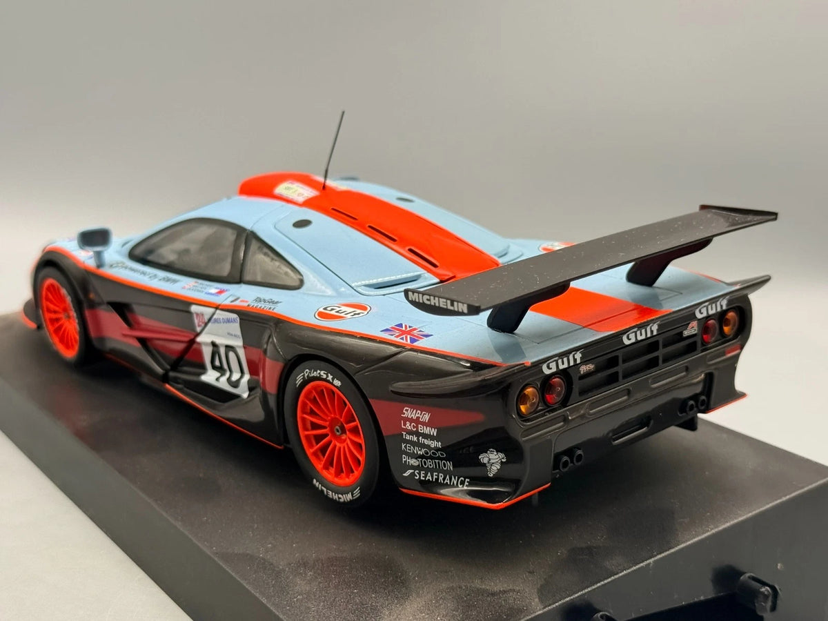 Modellautos 1:18 UT Models McLaren F1 GTR #40 mit OVP