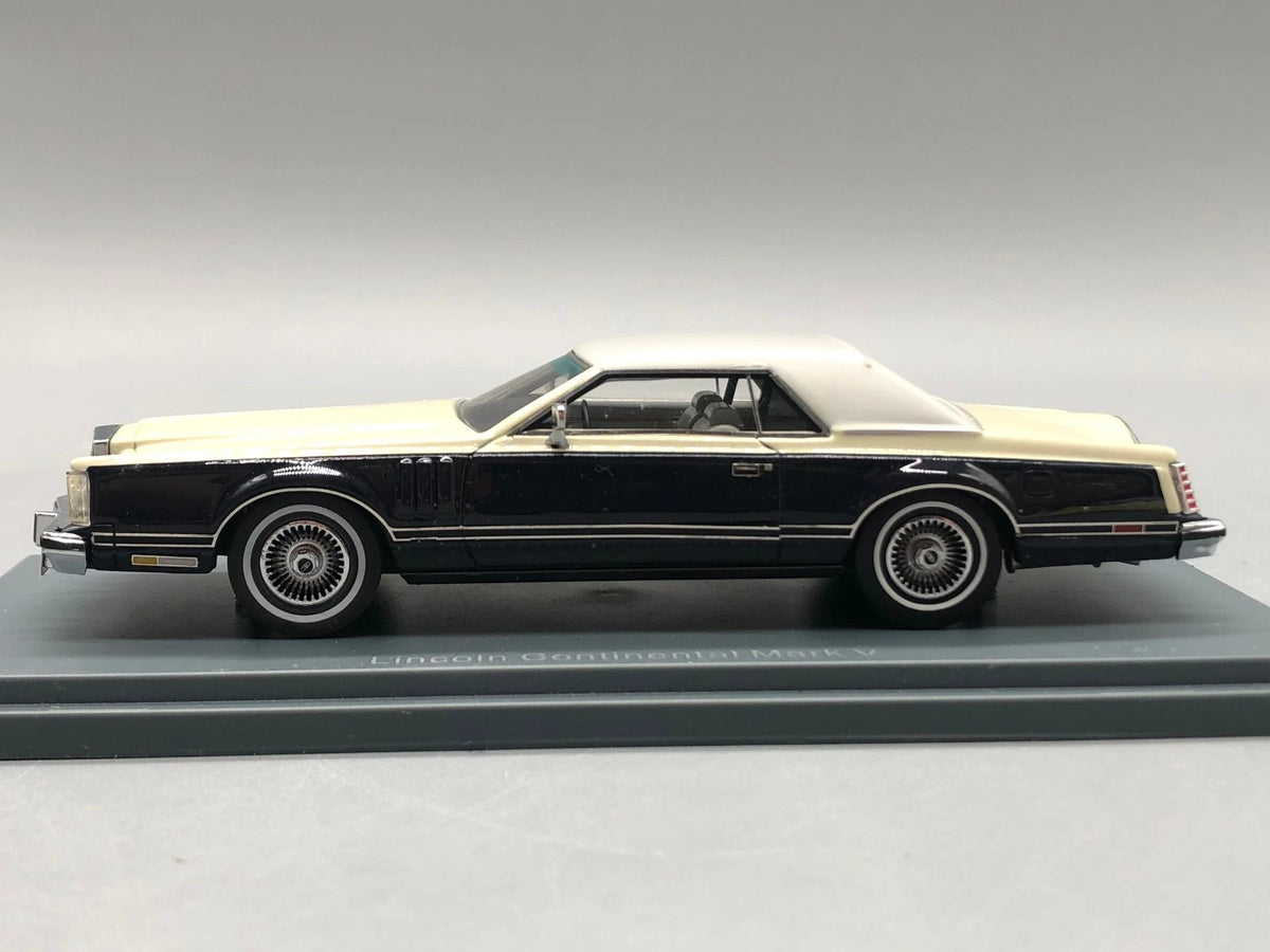 Modellautos 1:43 Neo Scale Models Lincoln Continental Mark V mit OVP