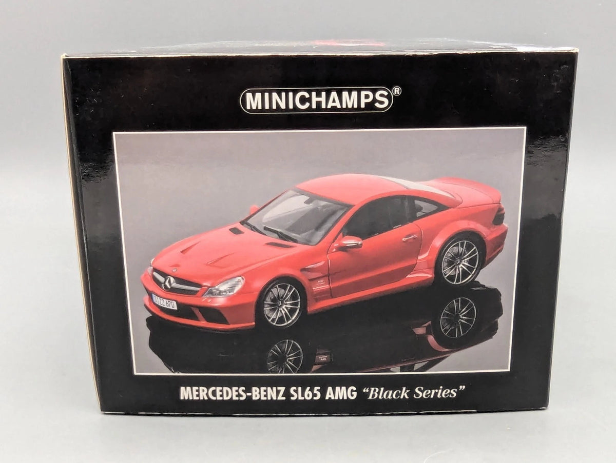 Modellautos 1:18 Minichamps Mercedes Benz SL65 AMG Black Series 2009 Rot OVP
