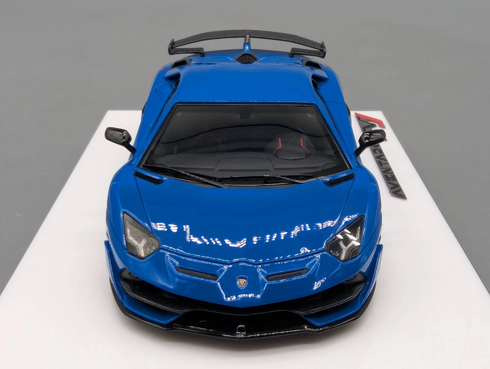 Eidolon Make Up 1:43 Lamborghini Aventador SVJ Blu Le Mans Ltd 15/80 OVP