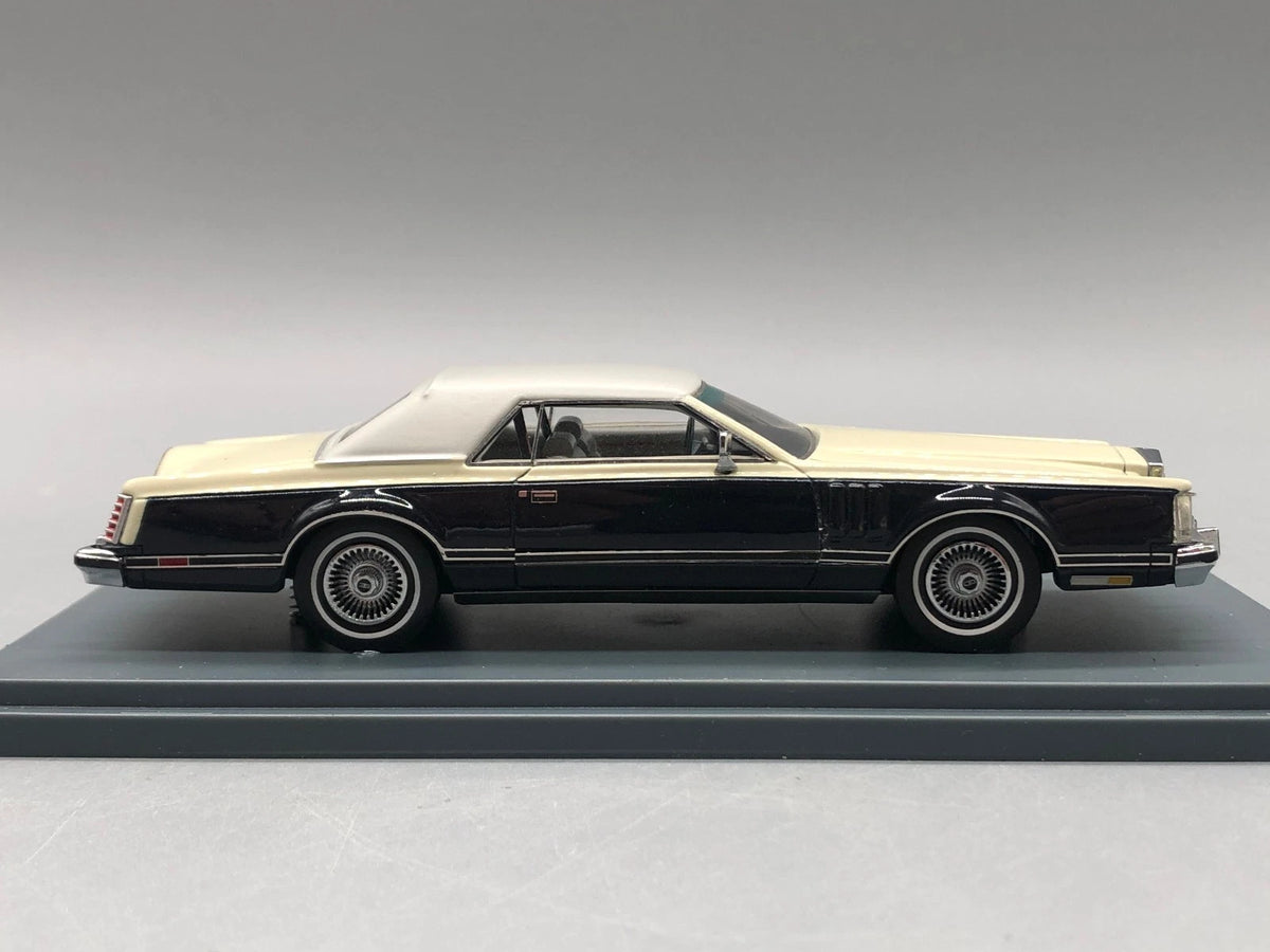Modellautos 1:43 Neo Scale Models Lincoln Continental Mark V mit OVP