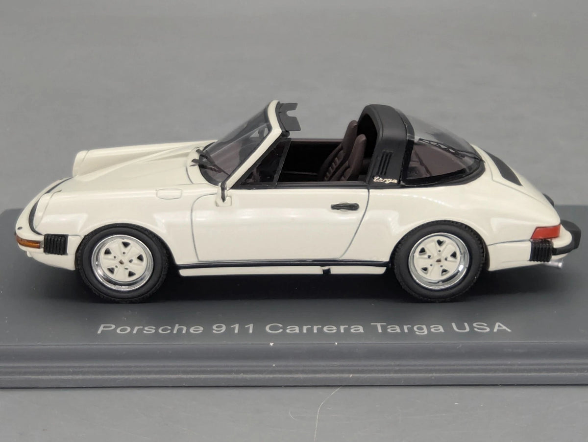 Modellautos 1:43 Neo Scale Models 43246 Porsche 911 Carrera Targa USA Weiß OVP