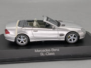 Modellautos 1:43 Norev Mercedes Benz SL Klasse SL 500 Silber mit Dealer OVP