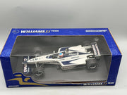 Modellautos 1:18 Minichamps Williams BMW FW 22 J.Button mit OVP