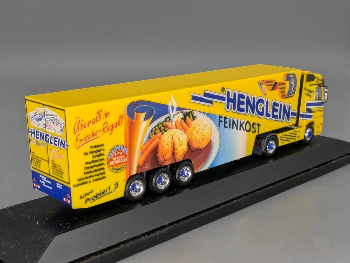 Lkw Modell 1:87 Herpa Mercedes Benz Actros Euro-KK-SZ Henglein mit Vitrine