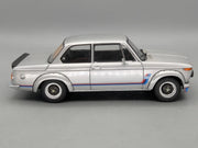 Modellautos 1:18 Kyosho BMW 2002 Turbo Silber mit OVP