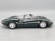 Modellautos 1:18 AUTOart 73541 Jaguar XJ13 Grün mit OVP