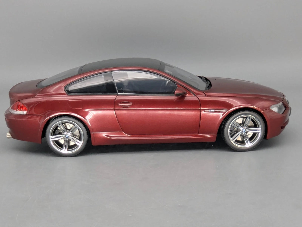 Modellautos 1:18 Kyosho BMW M6 mit Dealer OVP