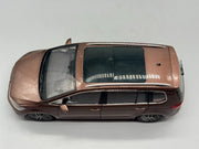 Modellautos 1:18 Paudi Model All New Touran L mit OVP